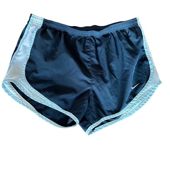 Women's Workout Short Bundle: Nike, Love Streak, RBX size medium - Picture 8 of 11